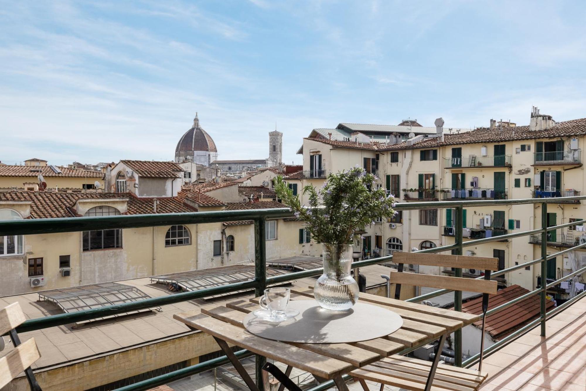 Sunrise View Apartment Флоренция Екстериор снимка